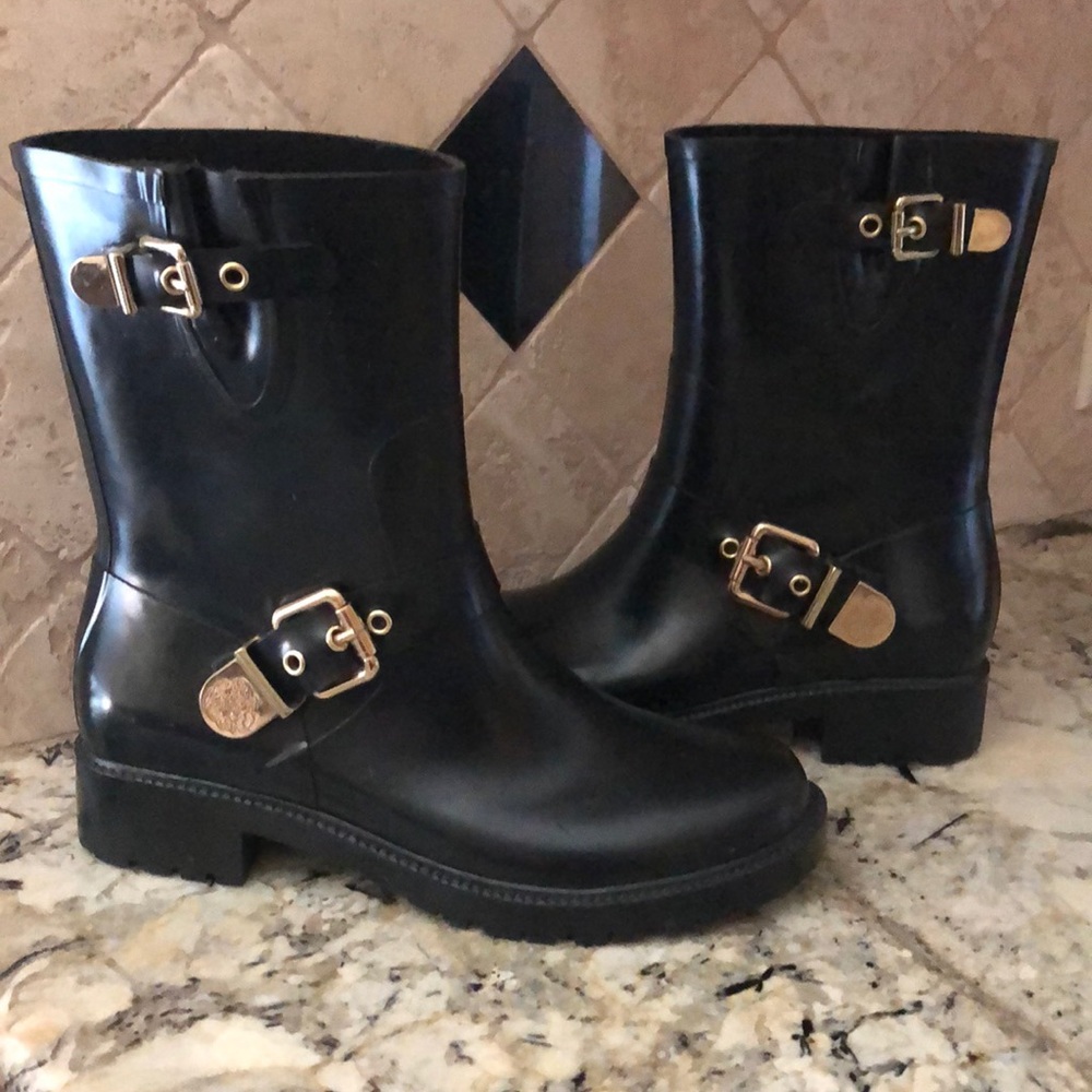 Vince Camuto Black Rubber Rain Boots Size 10